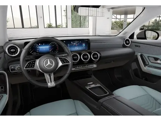 Mercedes-Benz CLA 180
