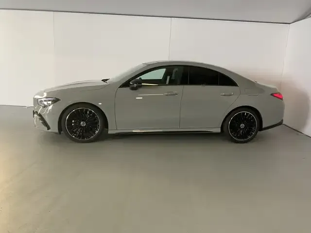 Mercedes-Benz CLA 180