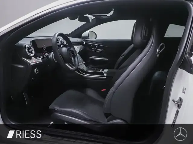 Mercedes-Benz CLE 300