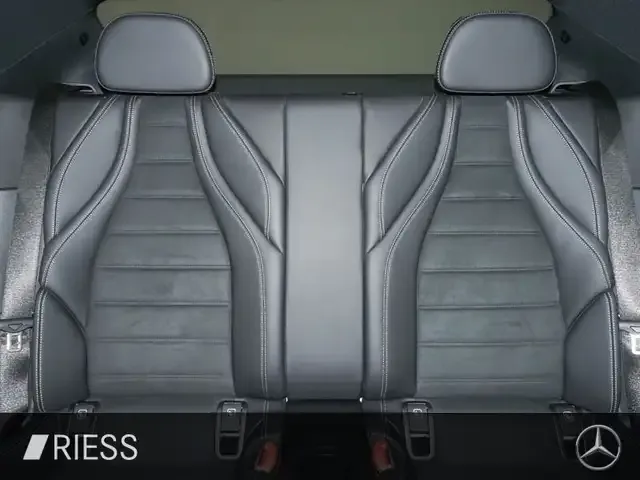 Mercedes-Benz CLE 300