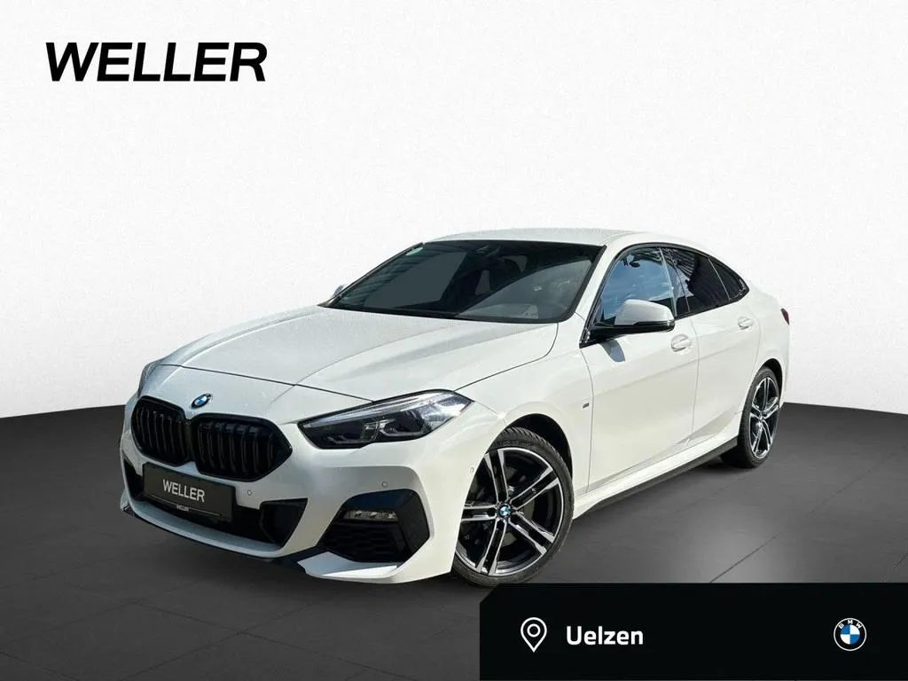 BMW 220