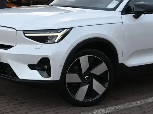 Volvo C40