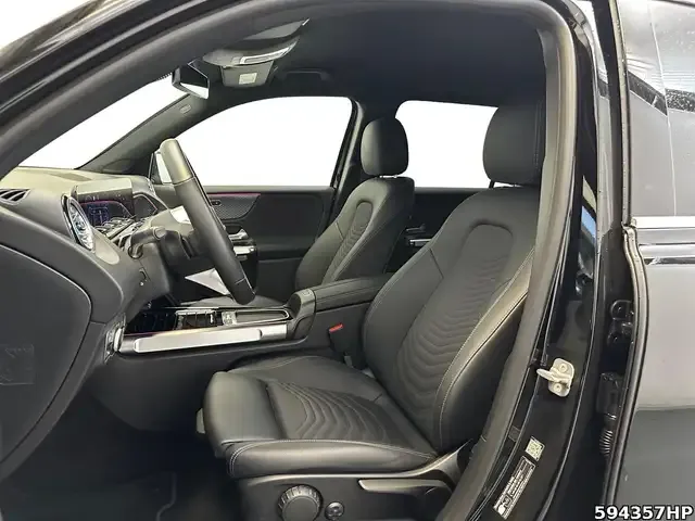 Mercedes-Benz EQB 300