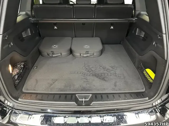 Mercedes-Benz EQB 300