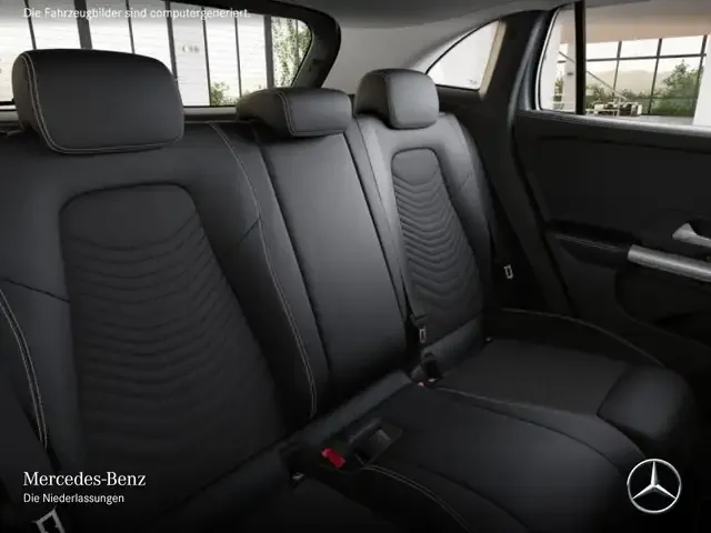 Mercedes-Benz GLA 180