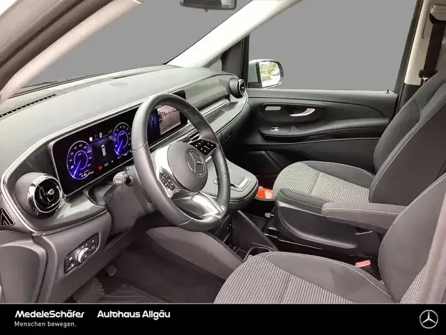 Mercedes-Benz EQV 300