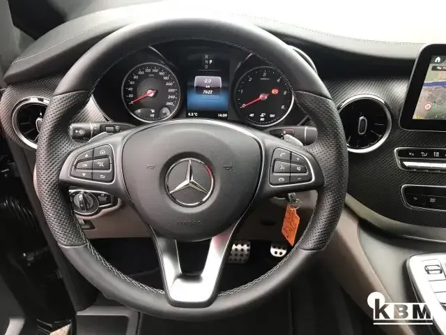 Mercedes-Benz V 300