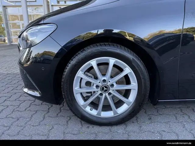 Mercedes-Benz B 250
