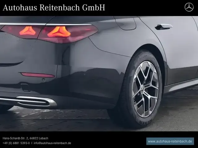 Mercedes-Benz E 200