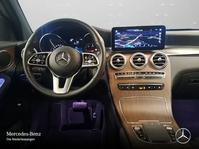 Mercedes-Benz GLC 220