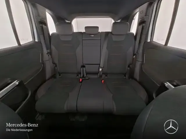 Mercedes-Benz EQB 350