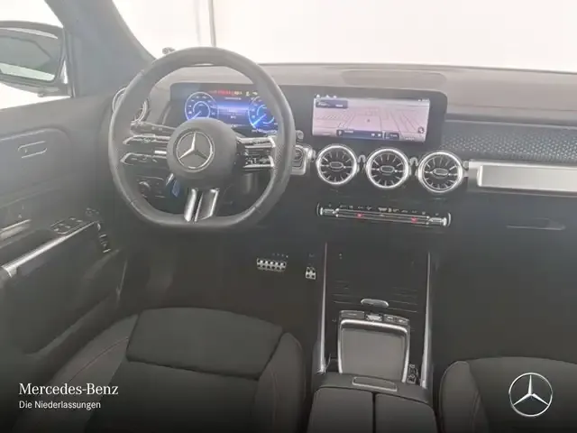 Mercedes-Benz EQB 350