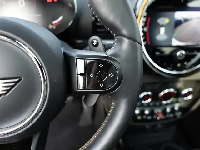 MINI John Cooper Works Clubman
