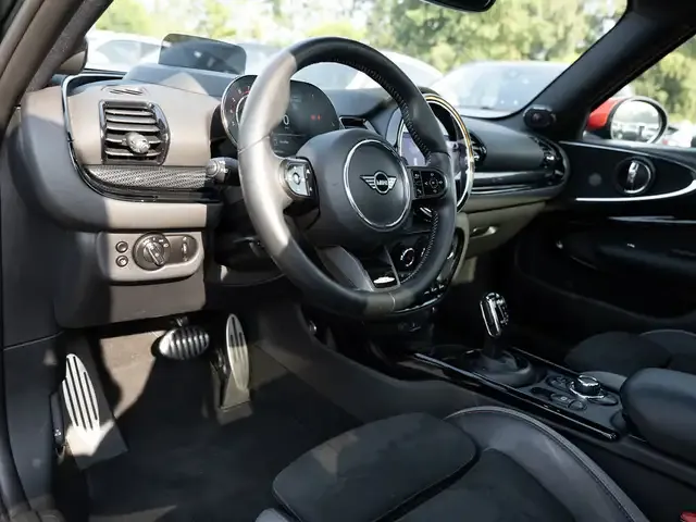 MINI John Cooper Works Clubman