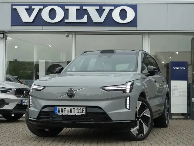 Volvo EX90