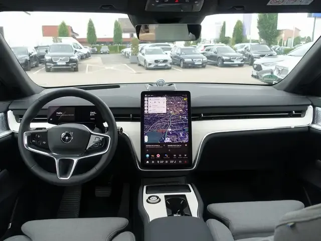 Volvo EX90