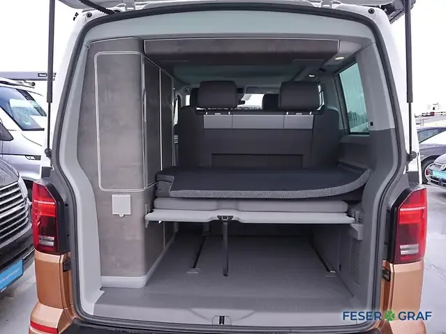 Volkswagen T6.1 California