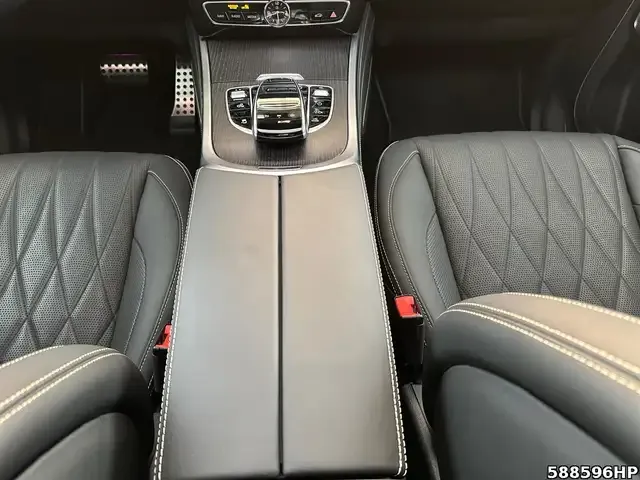 Mercedes-Benz G 400