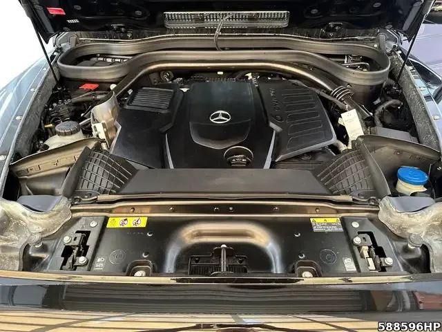 Mercedes-Benz G 400