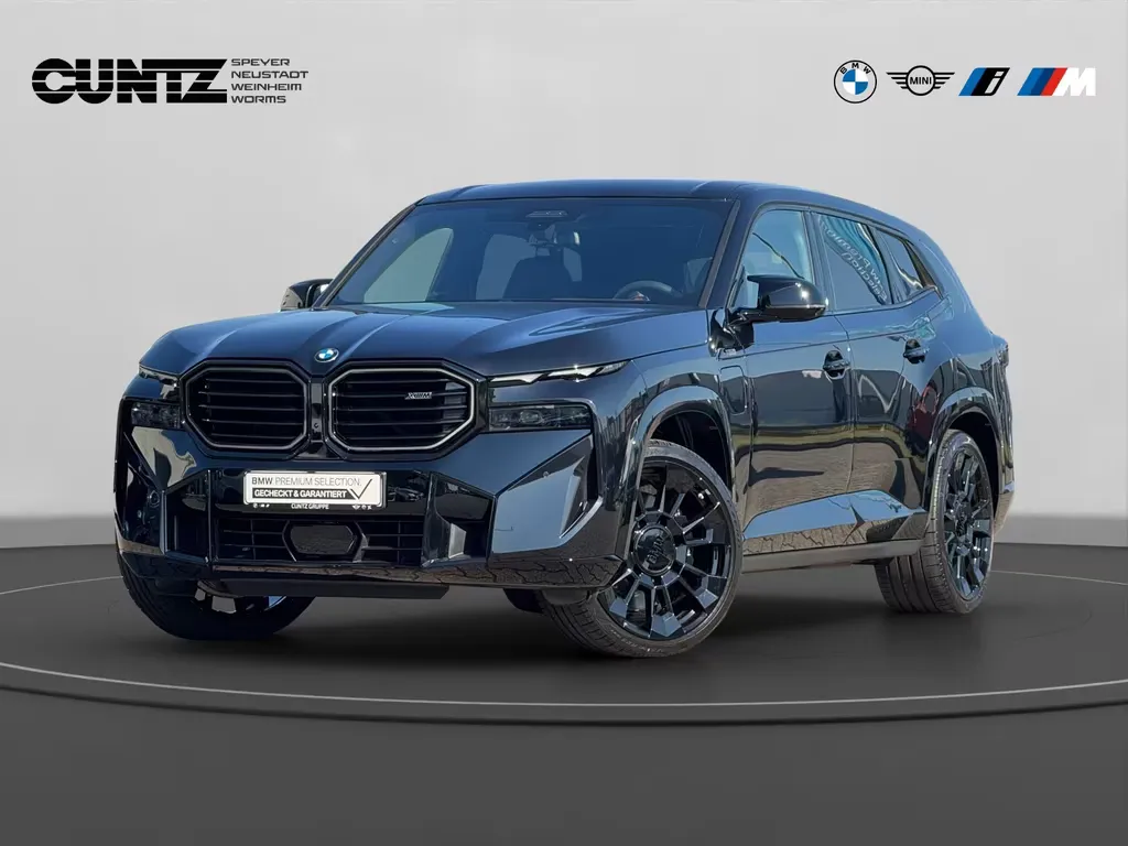 BMW XM