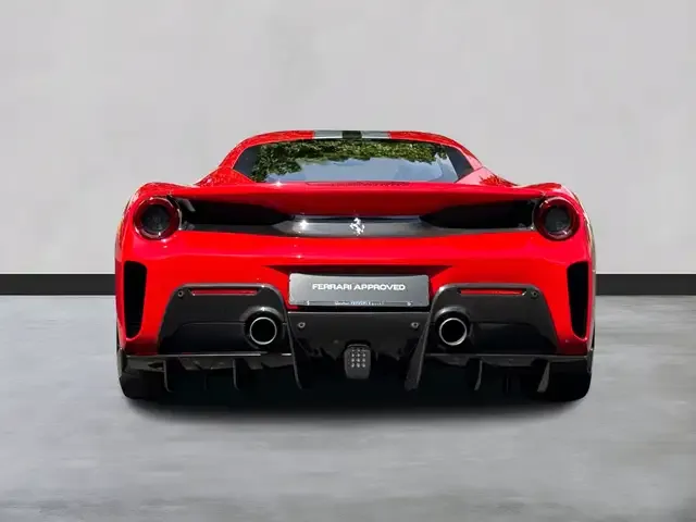 Ferrari 488