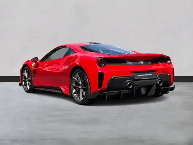Ferrari 488