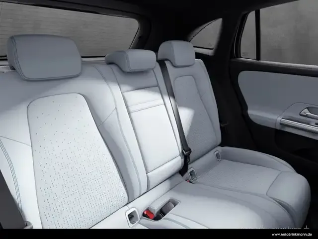 Mercedes-Benz EQA 250