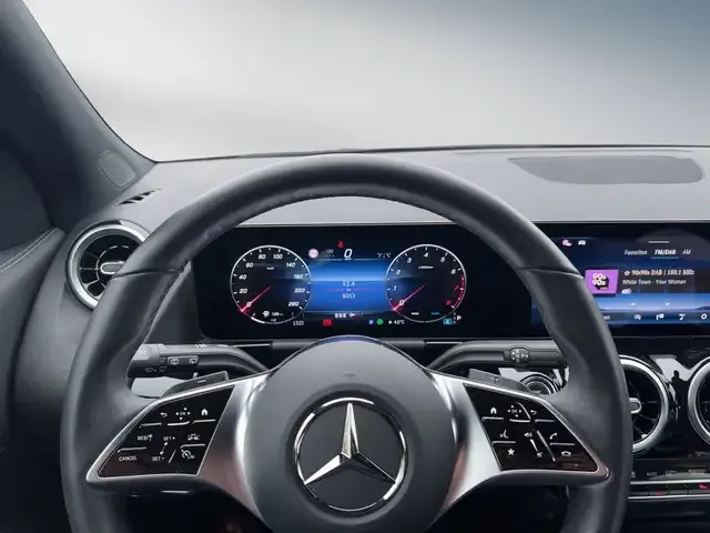 Mercedes-Benz GLA 180
