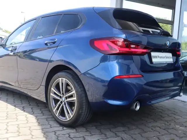 BMW 118