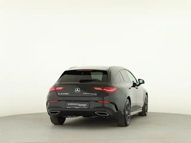 Mercedes-Benz CLA 220