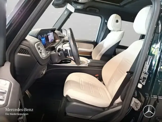 Mercedes-Benz G 500
