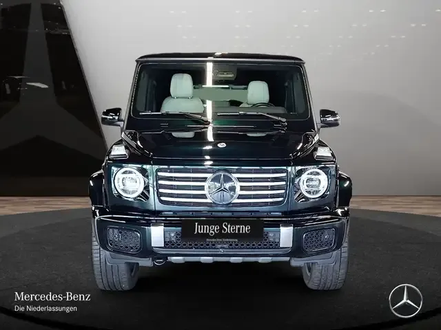 Mercedes-Benz G 500