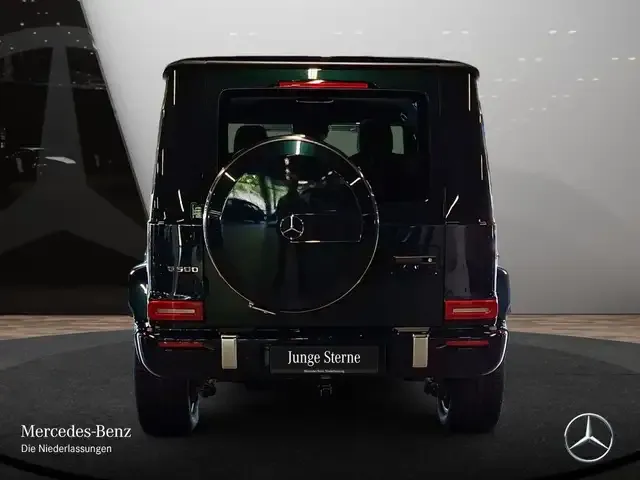 Mercedes-Benz G 500