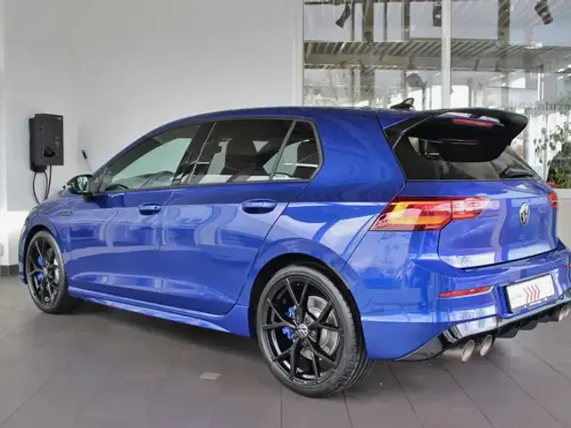 Volkswagen Golf R