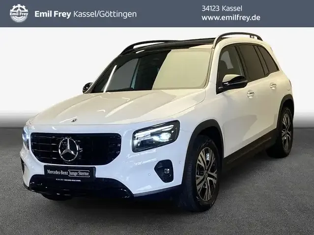 Mercedes-Benz GLB 220