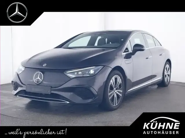 Mercedes-Benz EQE 300