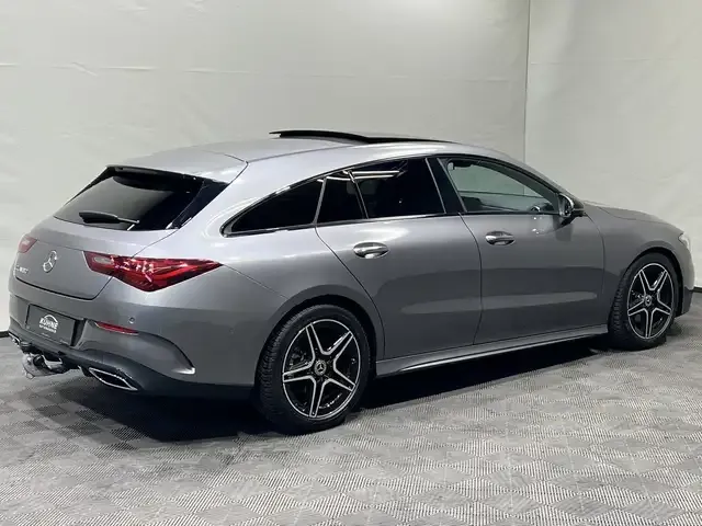 Mercedes-Benz CLA 180