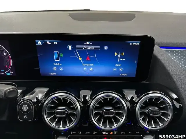 Mercedes-Benz GLA 200