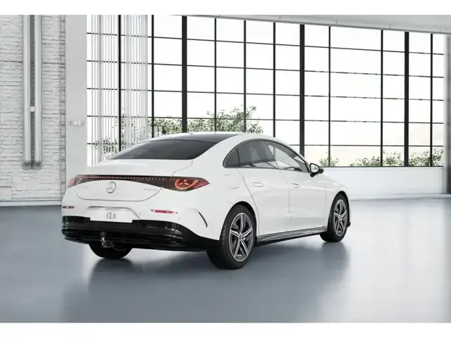 Mercedes-Benz CLA 350