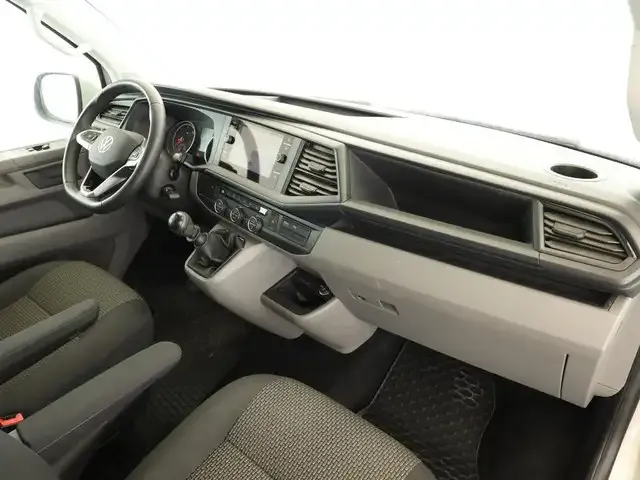 Volkswagen T6.1 Caravelle