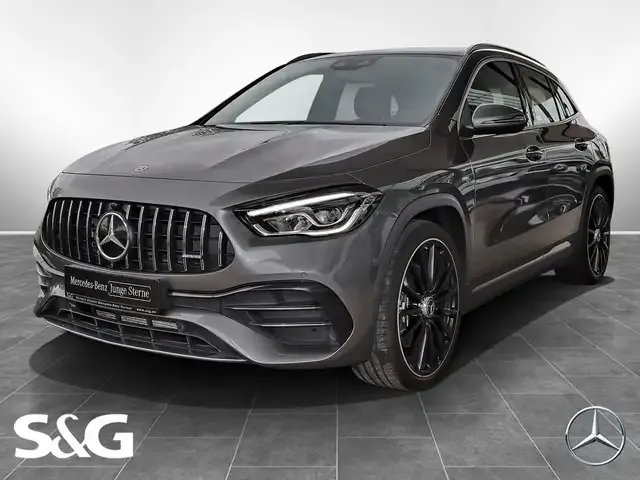 Mercedes-Benz GLA 45 AMG