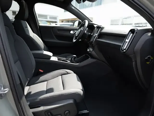 Volvo C40