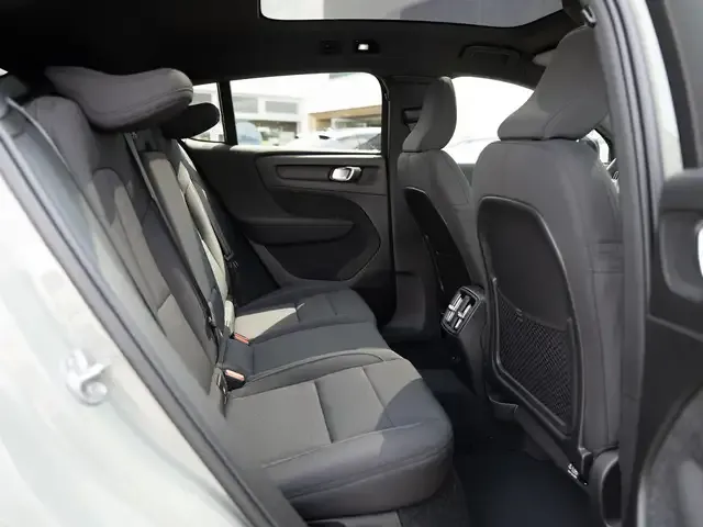 Volvo C40
