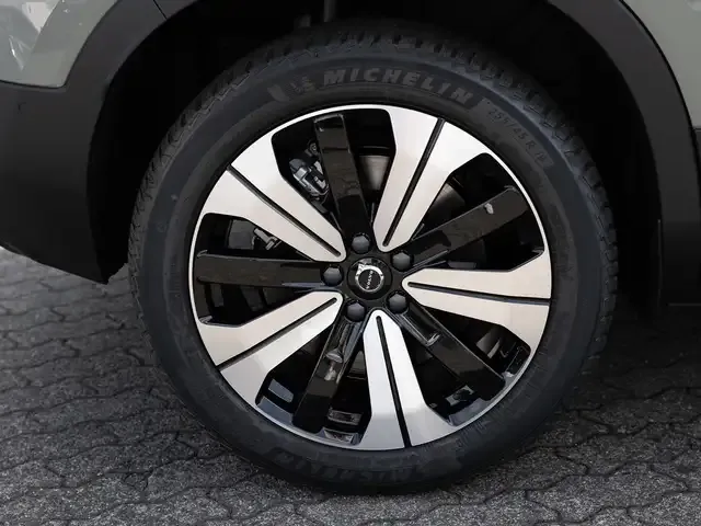 Volvo C40