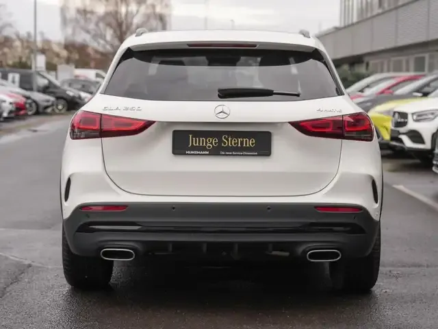 Mercedes-Benz GLA 250