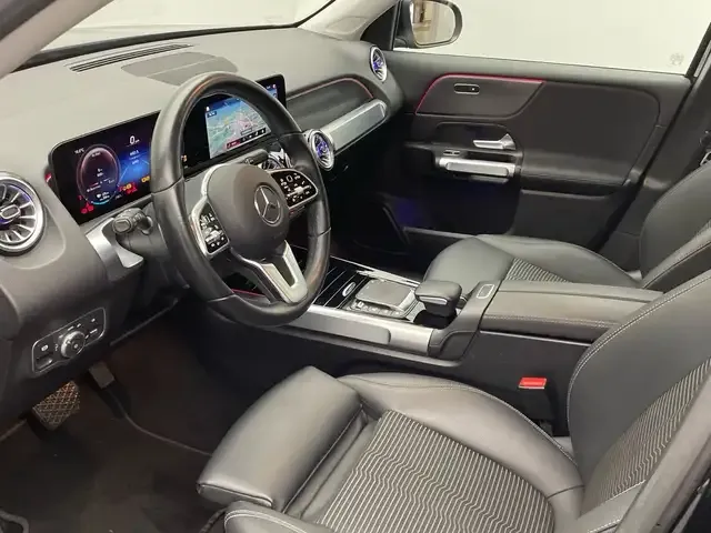 Mercedes-Benz EQB 250