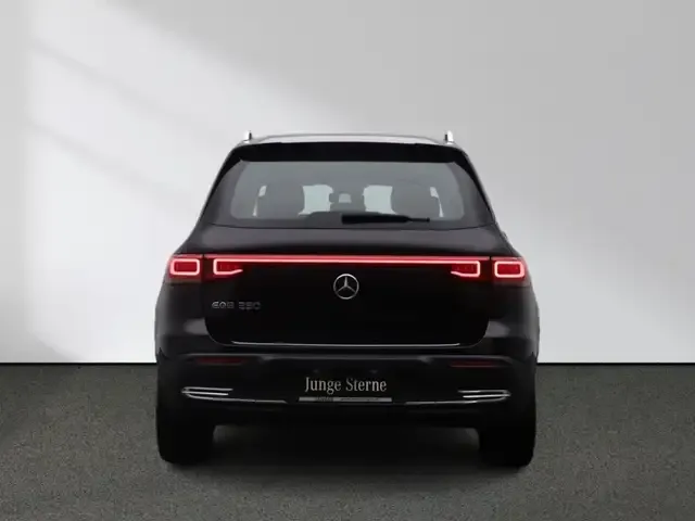 Mercedes-Benz EQB 250