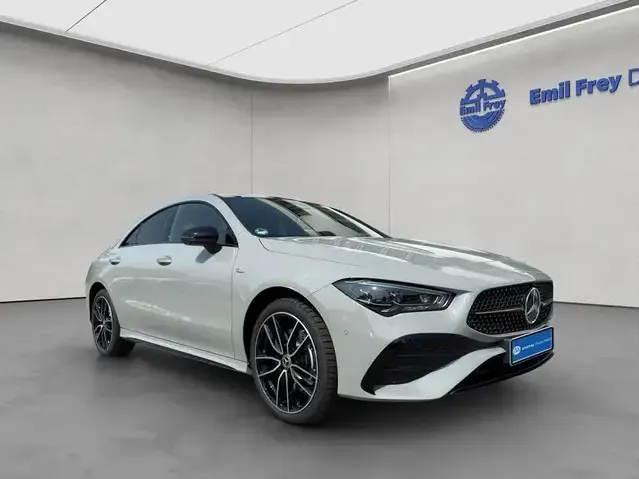 Mercedes-Benz CLA 250