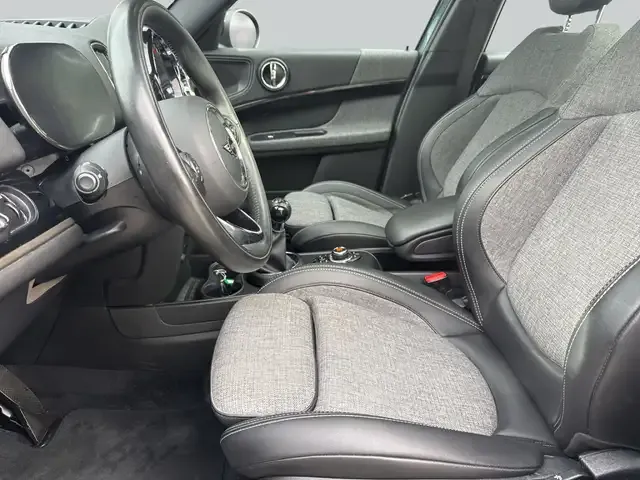MINI Cooper D Countryman