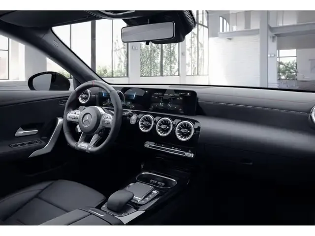 Mercedes-Benz CLA 45 AMG